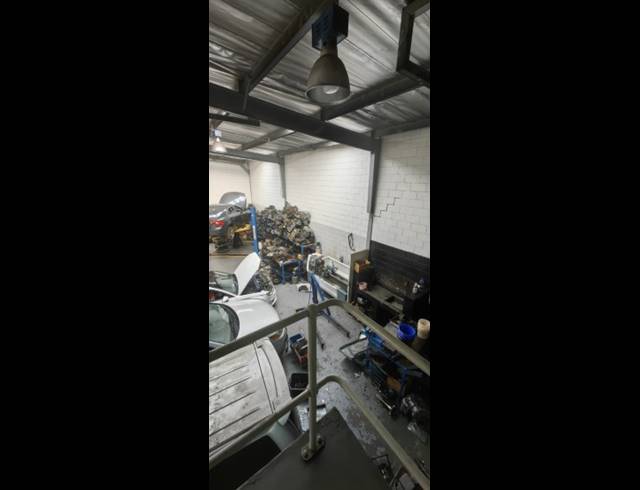 478M² WAREHOUSE TO LET IN SUNNYROCK